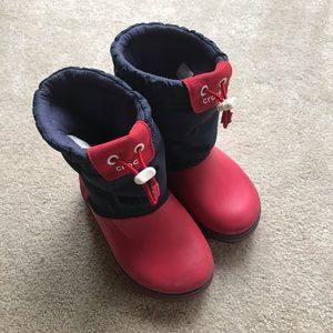Toddler boy crocs winter boots size 10